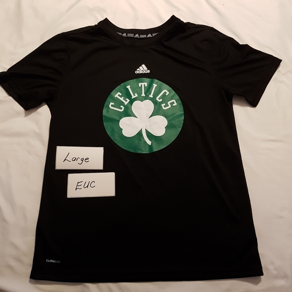 Boston Celtics tshirt size Large 14/16